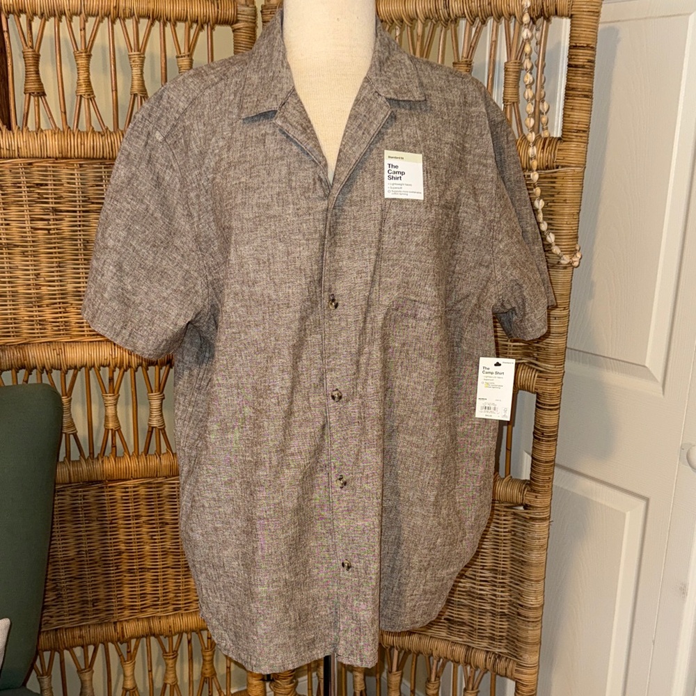 Sonoma Men’s Short-Sleeve camp shirt Button-Up Shirt in Heather brown